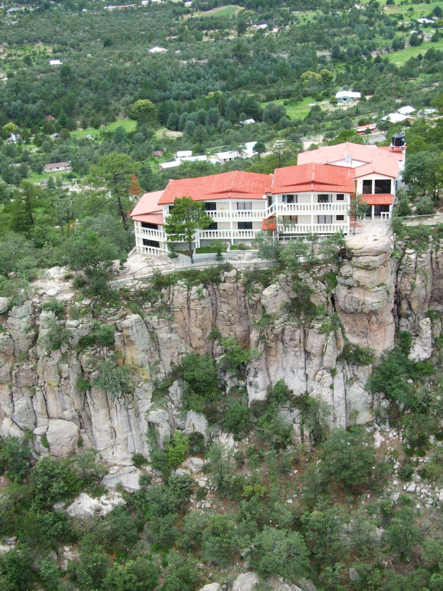 Hotel Mansion Tarahumara Areponapuchi Buitenkant foto