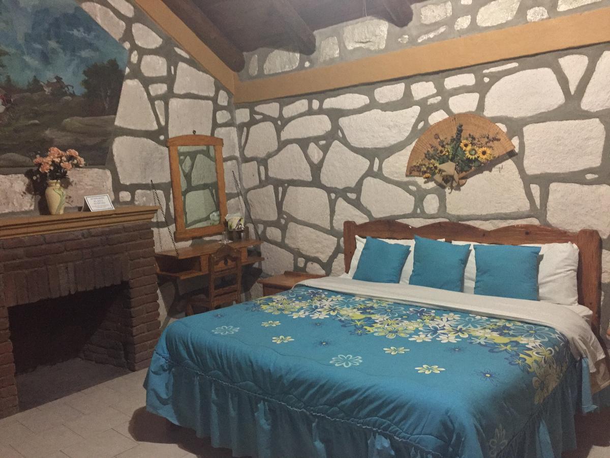 Hotel Mansion Tarahumara Areponapuchi Buitenkant foto