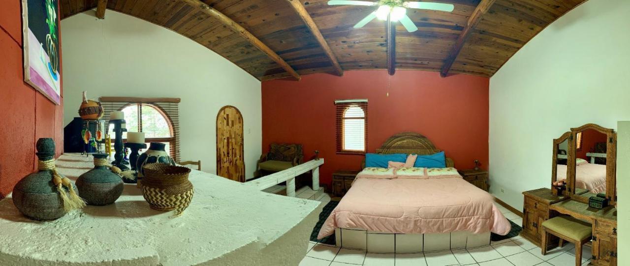 Hotel Mansion Tarahumara Areponapuchi Buitenkant foto